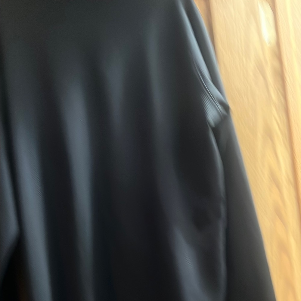 Under Armour Black Long Sleeve Tee - Picture 7 of 7